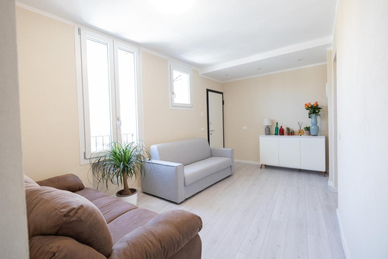 Appartamento Terrazza Cavour ブレシア エクステリア 写真